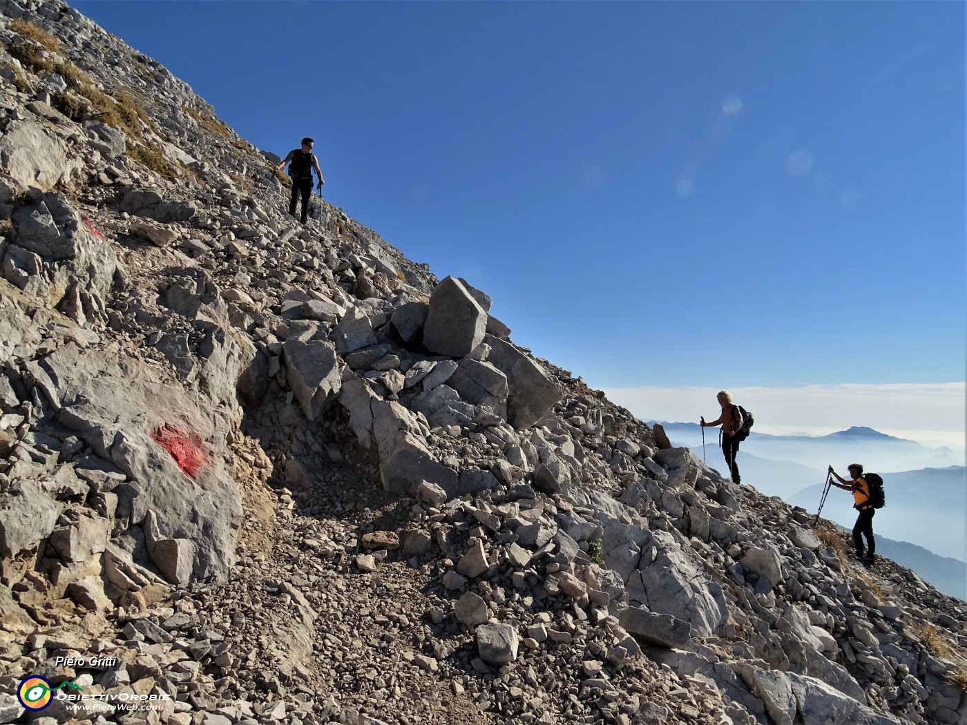 02 In decisa salita per il Pizzo Arera.JPG